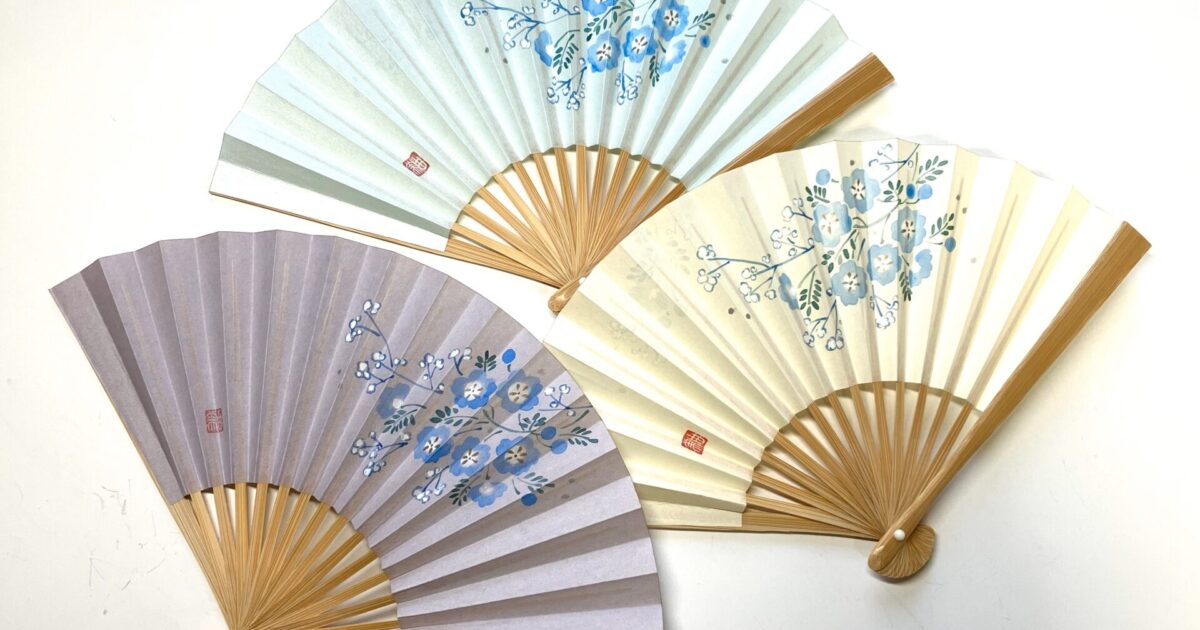 オーダーお茶扇子「カスミソウ×ネモフィラ」 - 製作事例｜京扇子の幸尚